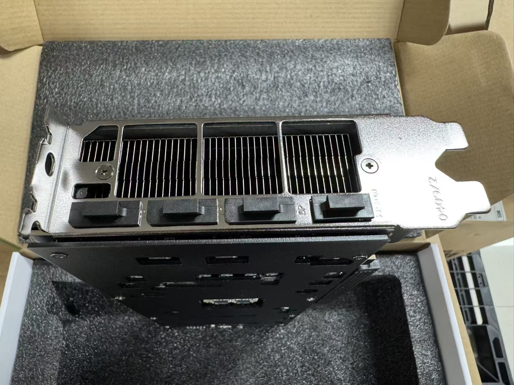 For GeForce RTX 4070 Ti Super  - Rtx 4070 Ti Super 16Gb 评论和价格